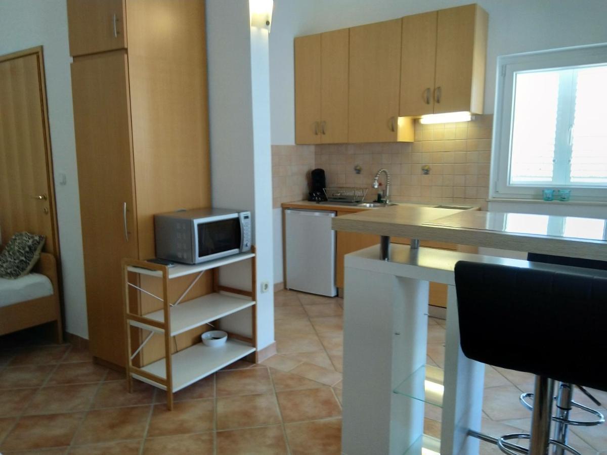 Apartment Edina Pag Pag Town Luaran gambar